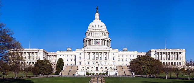 Capitol_Building_Full_View_640x274.jpg